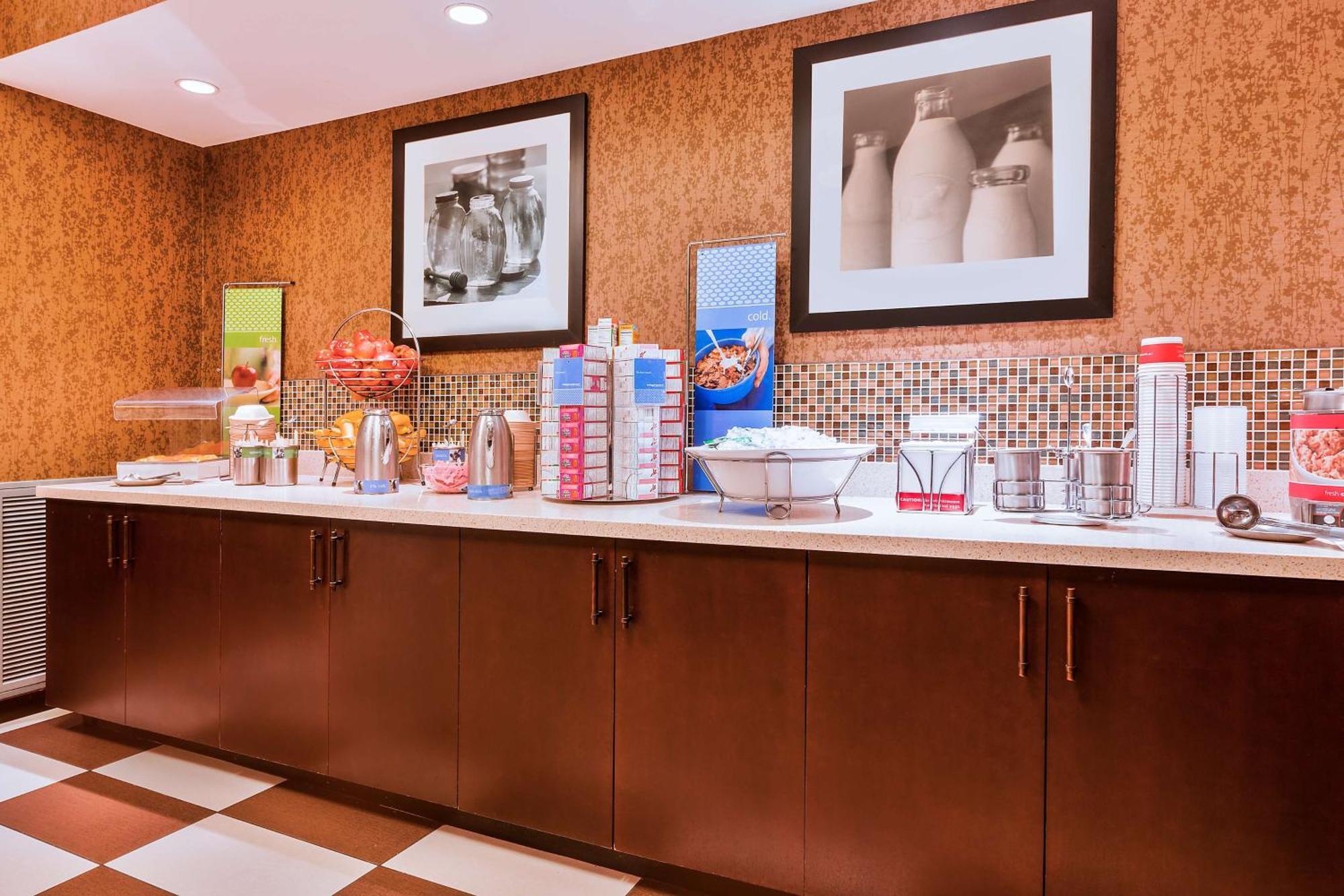 Hampton Inn Hendersonville Zewnętrze zdjęcie